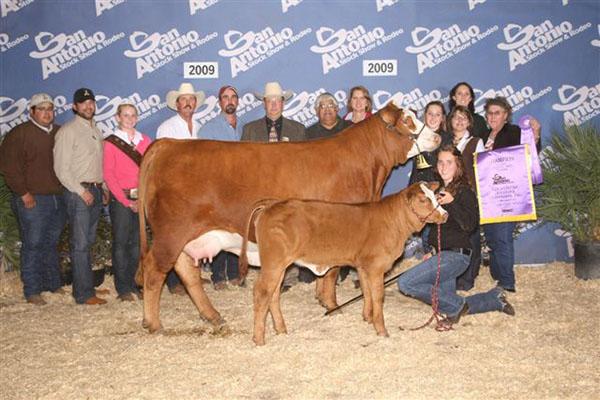 BBS Jennie Walker winning the $10,000 for Kayla Boening and great donor for BBS & La Muneca